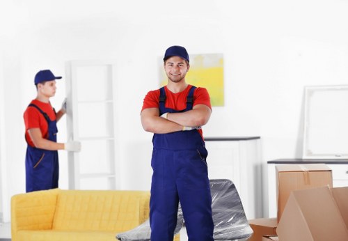 Temporary storage unit used for boxes and household belongings