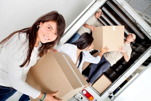 Cubic-yard estimate example for business storage items